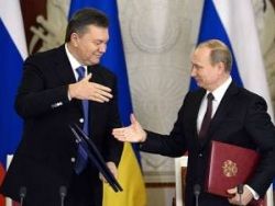 Bloomberg считает, что Путин не так уж щедр с Украиной