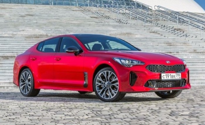 Kia Stinger – корейский автомобиль, который способен «навести шороху» среди немецких и японских авто среднего класса. | Фото: autoreview.ru. Kia Stinger – корейский автомобиль, который способен «навести шороху» среди немецких и японских авто среднего класса. | Фото: autoreview.ru.