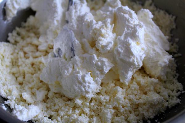 Пряная вишня со сливками Пряная вишня со сливками