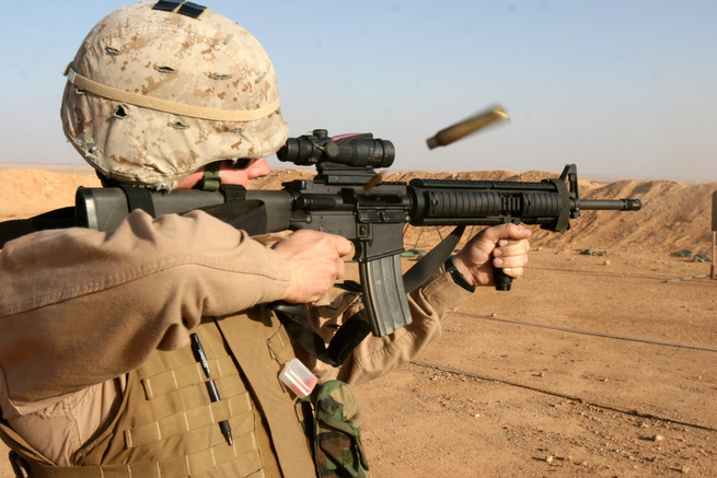 Главное отличие автомата АК-47 от штурмовой винтовки M16. The National Interest, США Главное отличие автомата АК-47 от штурмовой винтовки M16. The National Interest, США