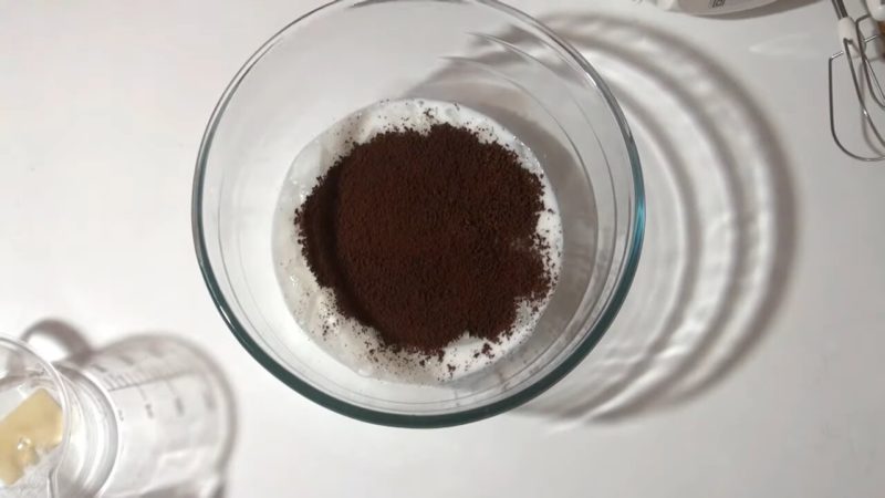 Чудесный кофейный крем, как облачко. Только простые ингредиенты и 3 минуты на кухне Чудесный кофейный крем, как облачко. Только простые ингредиенты и 3 минуты на кухне