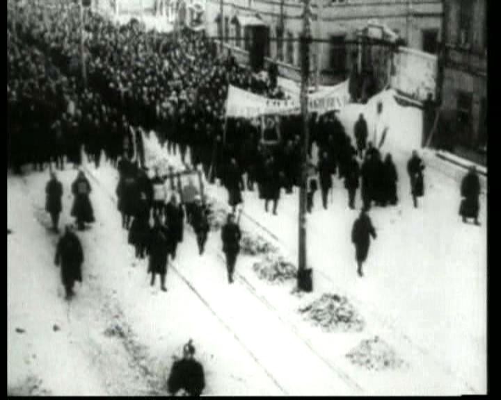 Кровавое воскресенье. Русскую революцию 1905 г. устроил... Николай II? история, николай ii, россия