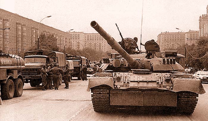 Машина повоевала во многих странах бывшего СССР. /Фото: t80leningrad.narod.ru. Машина повоевала во многих странах бывшего СССР. /Фото: t80leningrad.narod.ru.