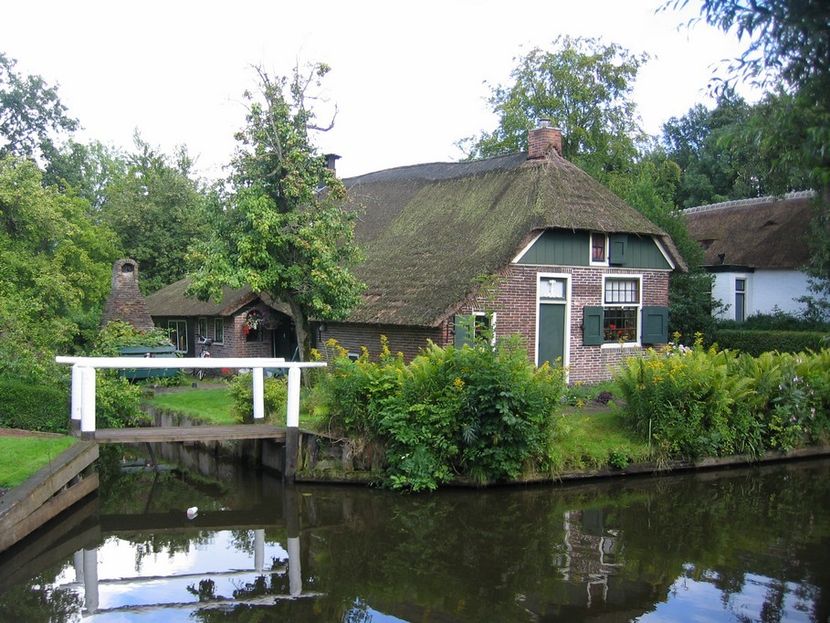 Giethoorn10 Гитхорн: деревня, где нет дорог