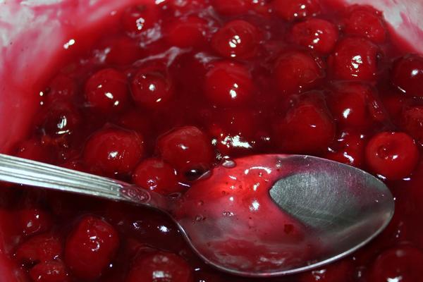 Пряная вишня со сливками Пряная вишня со сливками