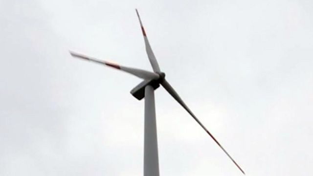 Ученые: Ветряные мельницы оказались смертоносным психологическим оружием