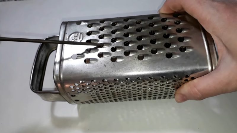 Забытые способы подручными средствами наточить тёрку за пару минут