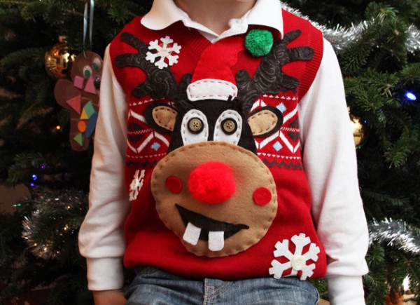 011 Ugly-Christmas-Sweaters-Are-This-Winter-s-Most-Chased-Items-409681-2.jpg 011 Ugly-Christmas-Sweaters-Are-This-Winter-s-Most-Chased-Items-409681-2.jpg