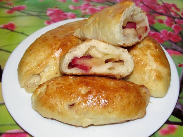Пирожки с яблоками на дрожжах рецепты