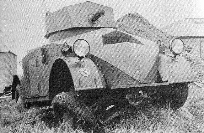 Бронеавтомобиль Straussler AC-2 (Великобритания — Венгрия)