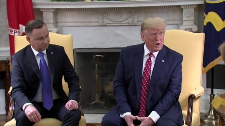 Миллиарды в обмен на обещания: Трамп договорился с Дудой Миллиарды в обмен на обещания: Трамп договорился с Дудой