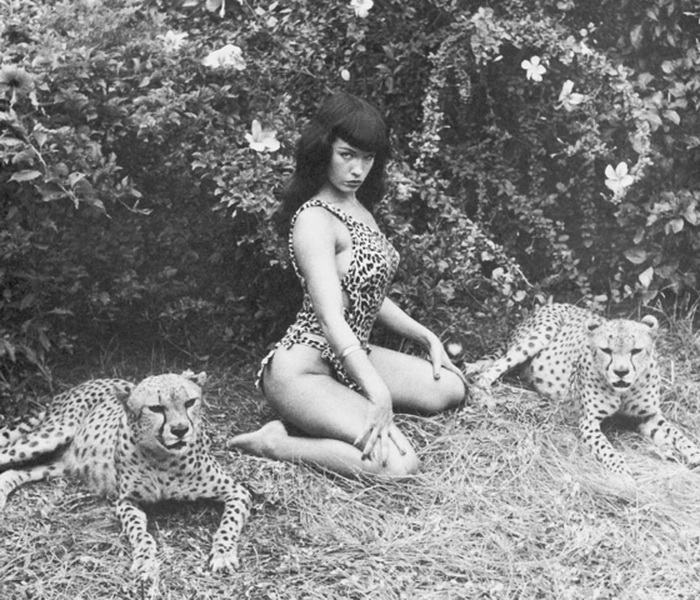 Бетти Пейдж - родоначальница пин-апа и звезда Playboy 1950-х годов