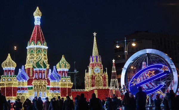 Что происходит в москве сейчас 2018 год Что происходит в москве сейчас 2018 год