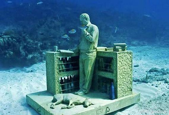 Подводный музей скульптур в Мексике