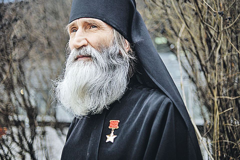 "Я ноги потерял, а люди души теряют"