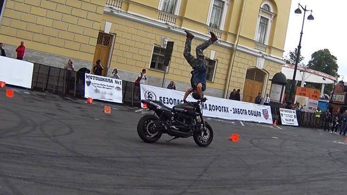 Веселые картинки и фото приколы для поднятия настроения (12 фото) Веселые картинки и фото приколы для поднятия настроения (12 фото)