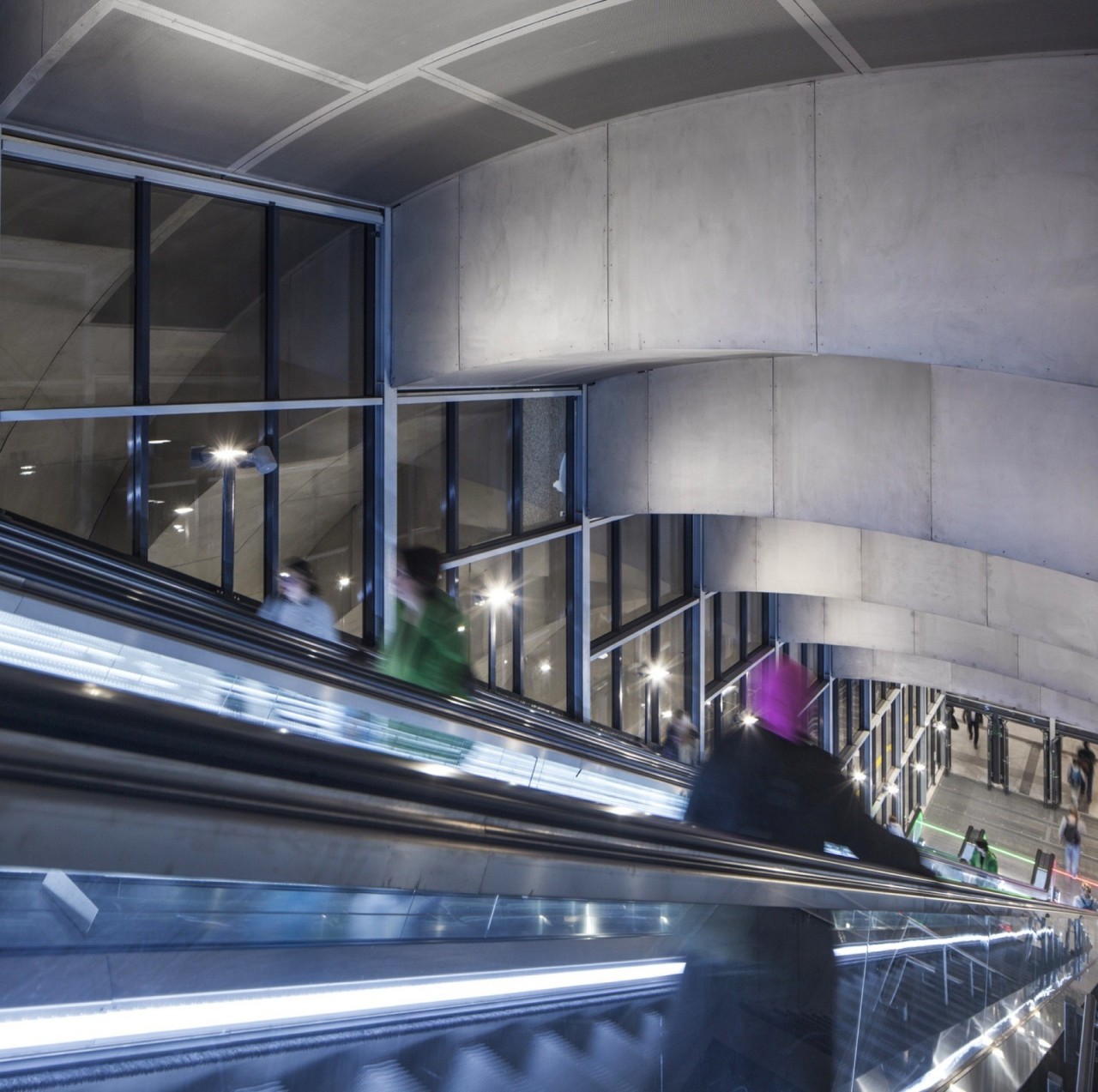 Необычный дизайн станции метро в Осло