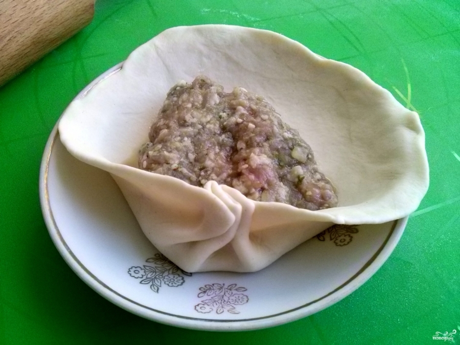 Хинкали с куриным фаршем рецепт пошаговый Хинкали с куриным фаршем рецепт пошаговый