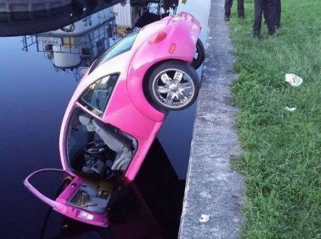 Автоледи за рулем Автоледи за рулем