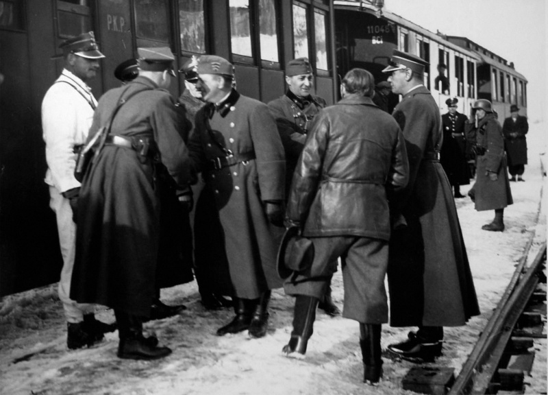 Иметь таких противников просто противно... Иметь таких противников просто противно...