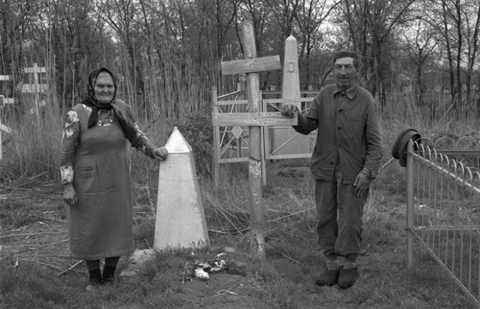 Скромные традиционные поминки. СССР, Новокузнецк, 1980-е годы. Скромные традиционные поминки. СССР, Новокузнецк, 1980-е годы.