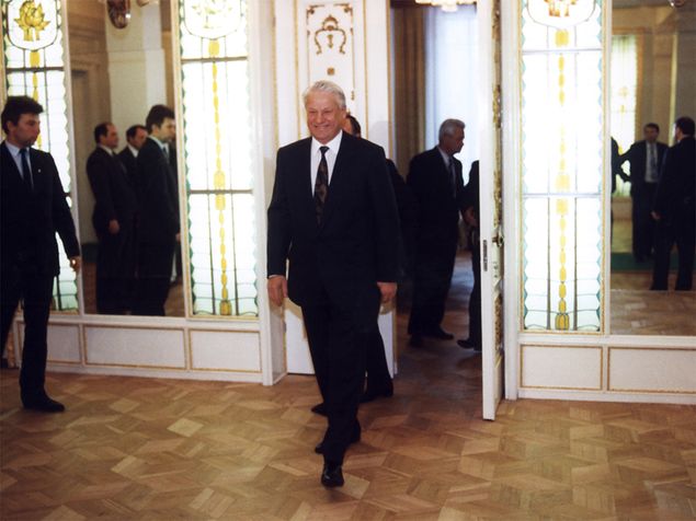 Борис Ельцин был в Вискулях одной из центральных фигур. 