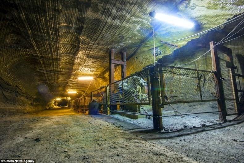 Психоделическая соляная пещера под Екатеринбургом Психоделическая соляная пещера под Екатеринбургом