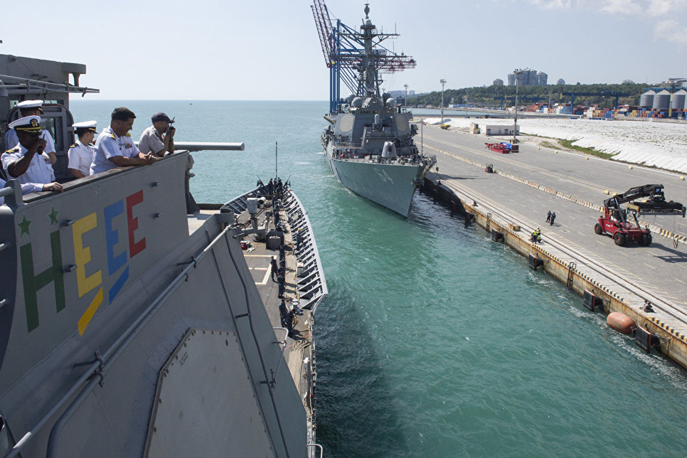 Крым жестко реагирует на маневры Sea Breeze США и Украины Крым жестко реагирует на маневры Sea Breeze США и Украины