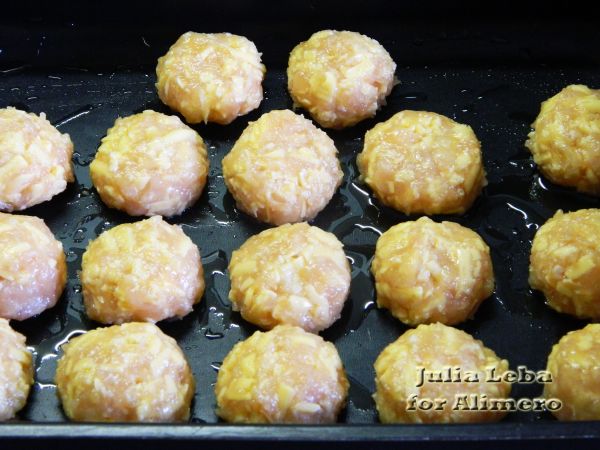 Куриные шарики с сыром Куриные шарики с сыром