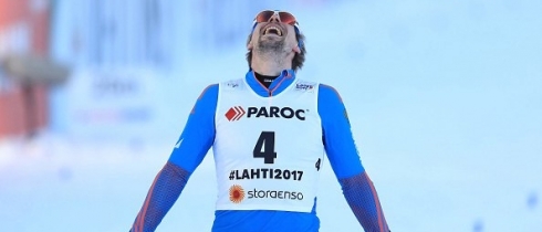 Сергей Устюгов выиграл золото в скиатлоне на ЧМ по лыжным гонкам в Лахти