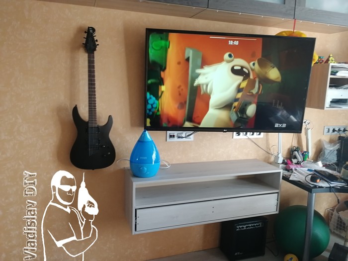 ÐодвеÑнÑе пÑикÑоваÑнÑе ÑÑмбоÑки и конÑÐ¾Ð»Ñ Ð¿Ð¾Ð´ ÑÐµÐ»ÐµÐ²Ð¸Ð·Ð¾Ñ Ð¡Ð²Ð¾Ð¸Ð¼Ð¸ ÑÑками, ÐÐµÐ±ÐµÐ»Ñ Ñвоими ÑÑками, ÐÐµÐ±ÐµÐ»Ñ Ð¸Ð· лдÑп, ÐоÑпÑÑÐ½Ð°Ñ Ð¼ÐµÐ±ÐµÐ»Ñ, Ð Ñкоделие Ñ Ð¿ÑоÑеÑÑом, ÐлиннопоÑÑ