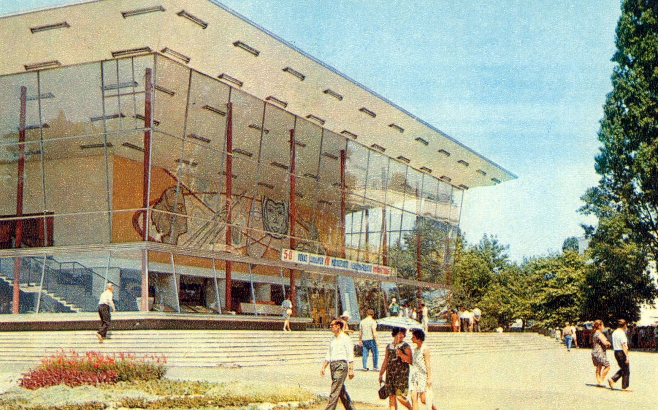 ZAVODFOTO / История городов России в фотографиях: Сочи в 1972 году ZAVODFOTO / История городов России в фотографиях: Сочи в 1972 году