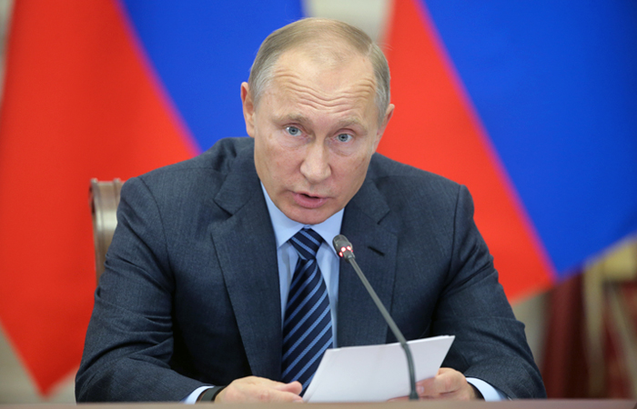 Путин поддержал идею разработки закона о российской нации Путин поддержал идею разработки закона о российской нации