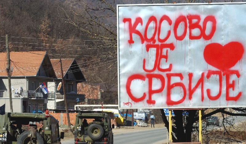 Северное Косово Сербия и Республика Косово Северное Косово до сих пор находится под протекторатом ООН. Регион остается крайне нестабильным: помимо военизированного гарнизона миротворцев, здесь действует власть частично признанной Республики Косово. Реальной возможности подчинить спорную территорию не имеет ни один из участников конфликта — все из-за тех же миротворцев.
