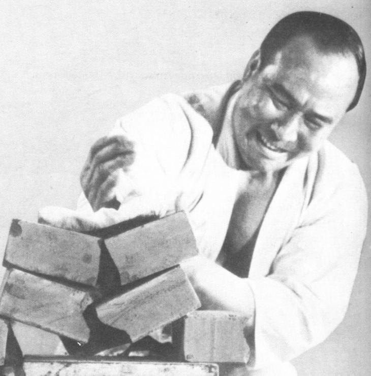 10 реальных людей со сверхспособностями