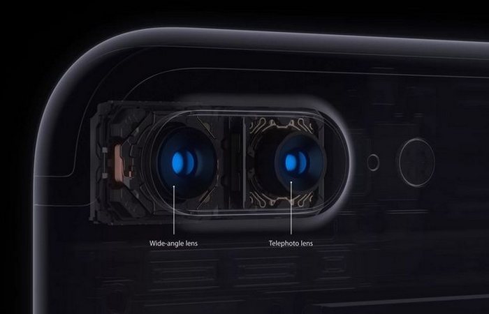 IPhone 8 - это две камеры. IPhone 8 - это две камеры.