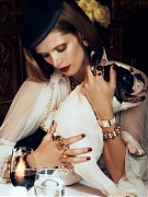 Малгосия Бела (Malgosia Bela) в фотосессии Лахлана Бейли (Lachlan Bailey) для журнала Vogue Paris (август 2012)