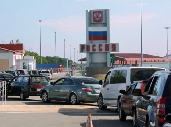 Кто это? Беженцы?