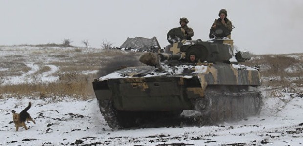 ВСУ и националисты обстреляли друг друга из минометов в Донбассе