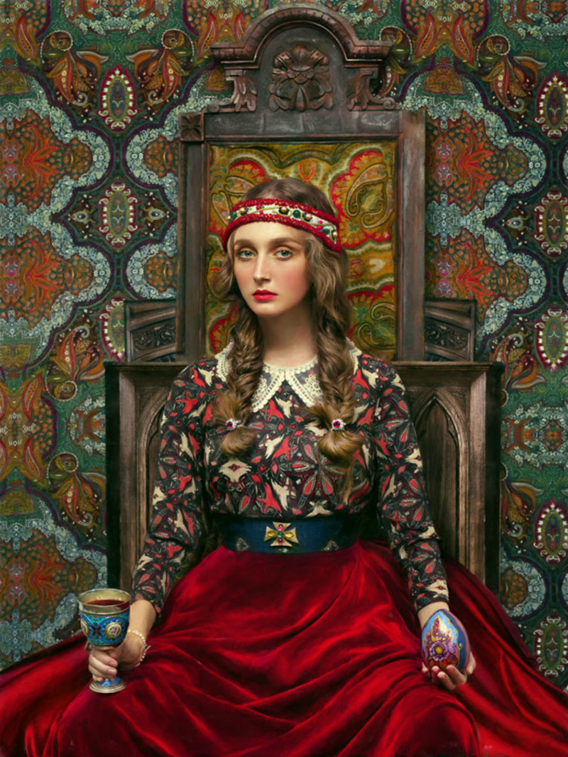 Дань фольклорным традициям: славянские красавицы в объективе модного фотографа