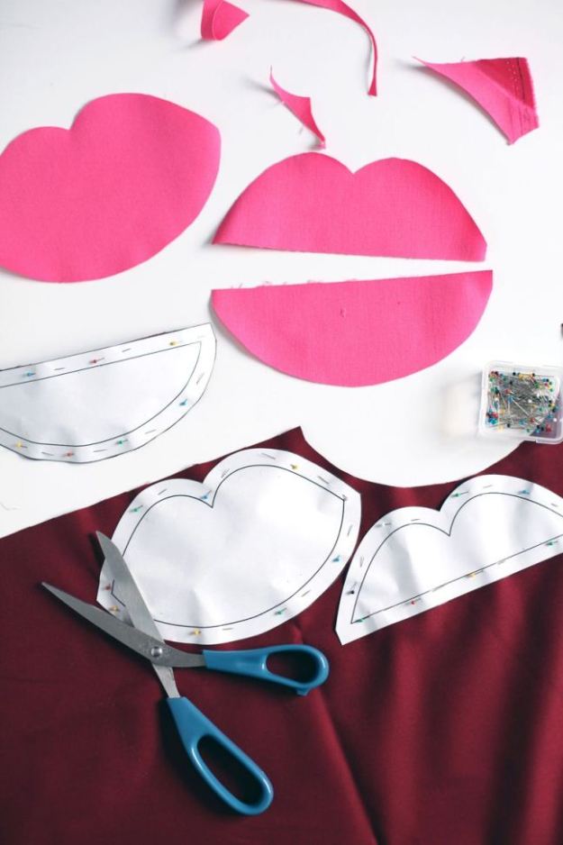 lips-pouch-tutorial-3