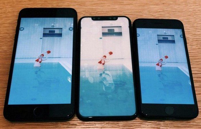 IPhone 8 - это большой экран. IPhone 8 - это большой экран.