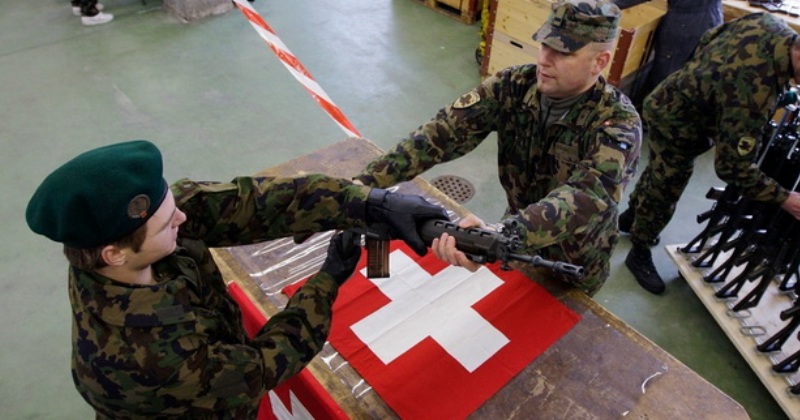 Швейцарские вооруженные силы: зачем стране армия, которая не воюет