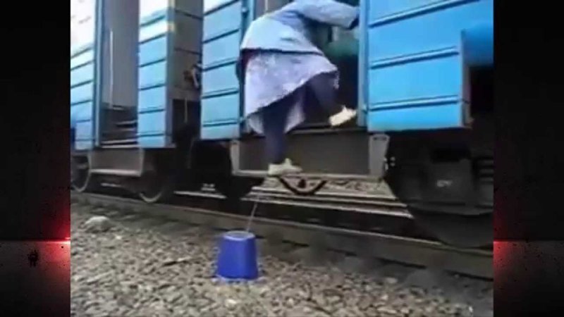 Старая сказка на новый лад Старая сказка на новый лад бабка, поезд, прикол