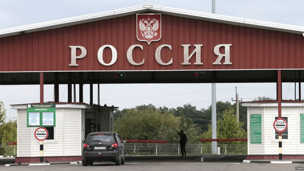 Москва приступила к постепенному установлению паспортного контроля на российско-белорусской границе