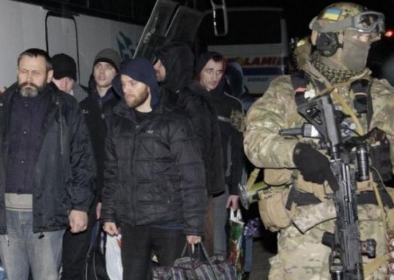 Долгожданный обмен пленными находится под угрозой Долгожданный обмен пленными находится под угрозой
