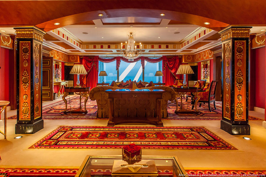 Самый дорогой номер в семизвездочном отеле Burj Al Arab Самый дорогой номер в семизвездочном отеле Burj Al Arab