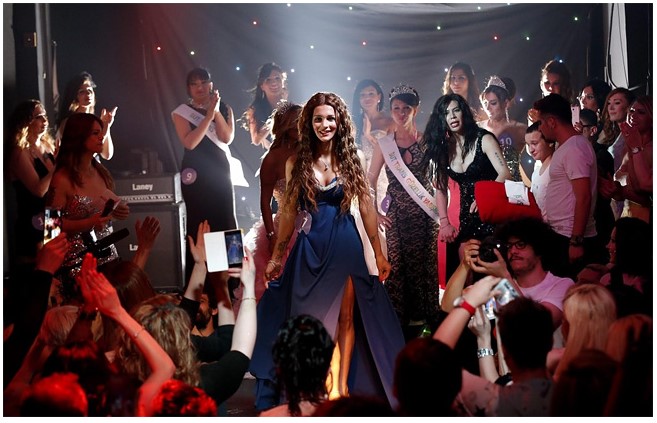 Первые транссексуальные королевы красоты в Турции