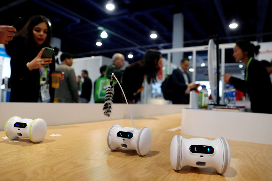Pet-Robots Pet-Robots