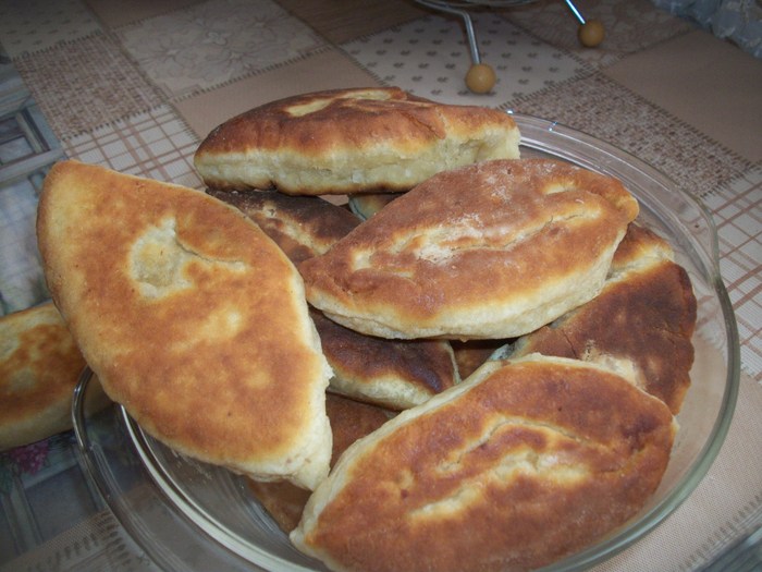 Тесто на пирожки на твороге с фото